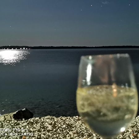 Apartment Sunrise Garden And Sea View ペロイ エクステリア 写真